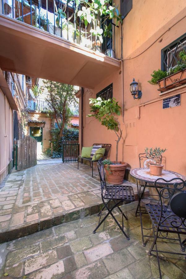 Ferienwohnung VATICAN independent with garden - Bambin Gesu H Rom Exterior foto